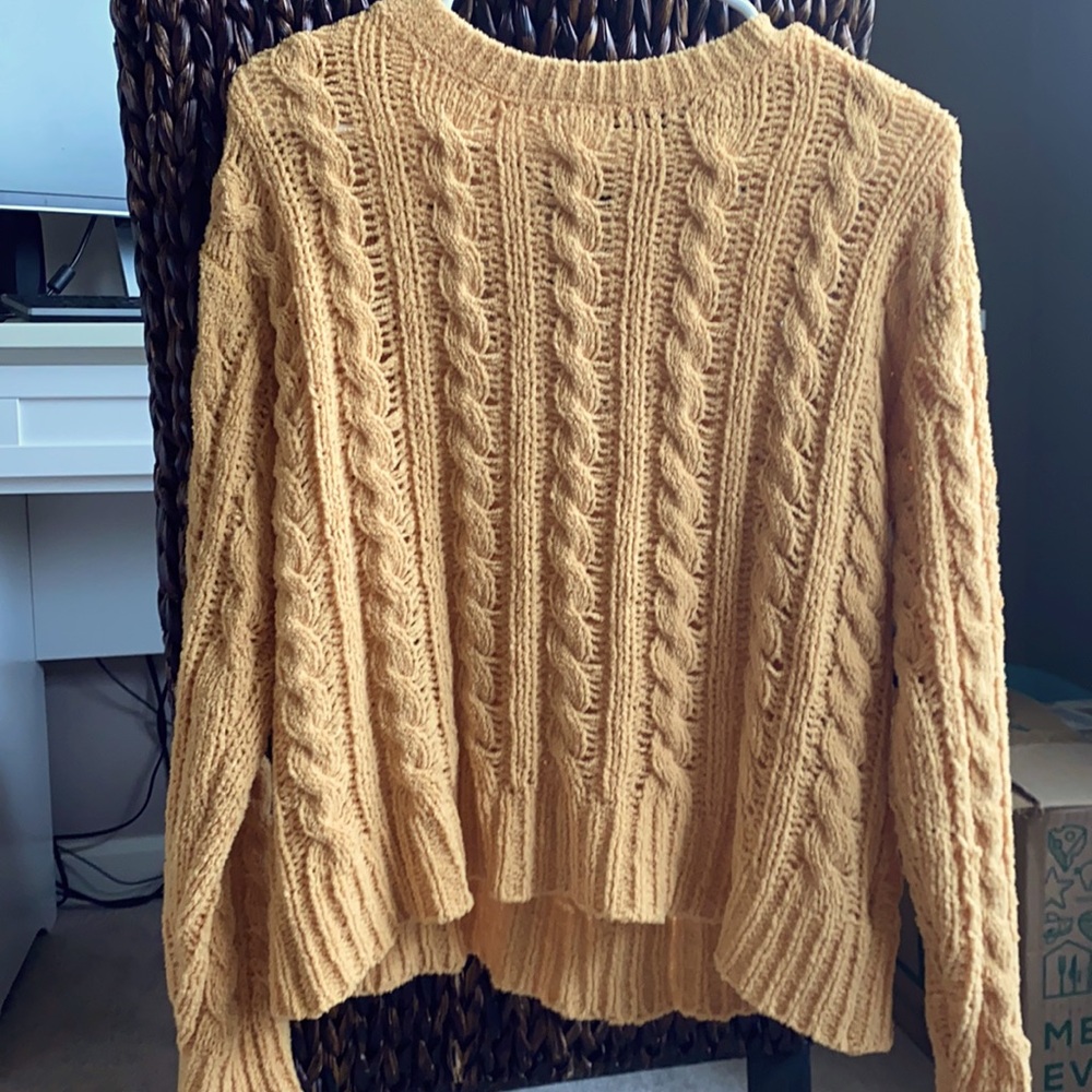 american eagle sweater
